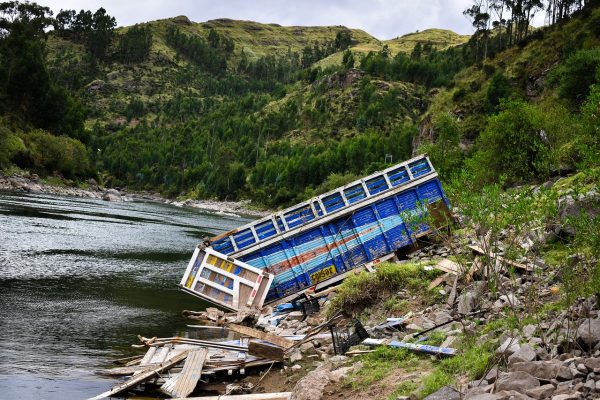 Truk Tabrak 8 Motor dan 1 Mobil di Exit Tol Bawen, 8 Luka